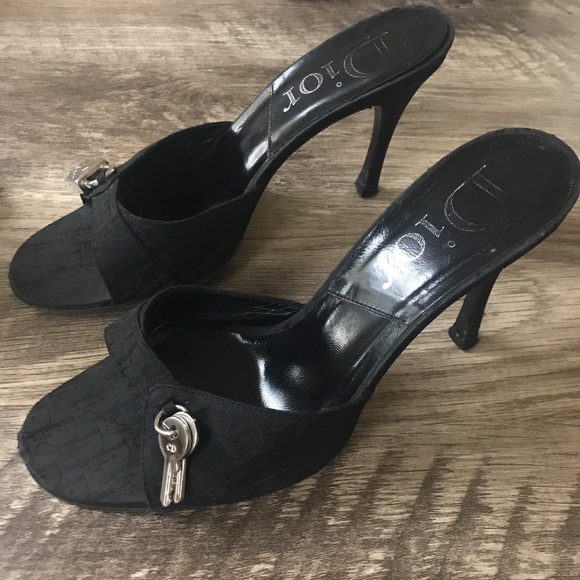 ❤️SOLD❤️ - Picture 2 of 4